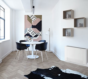 oro paskirstymas skirtingose patalpose su ventiliatoriaus konvektoriais ir išsklaidymas su „ELFOAir“